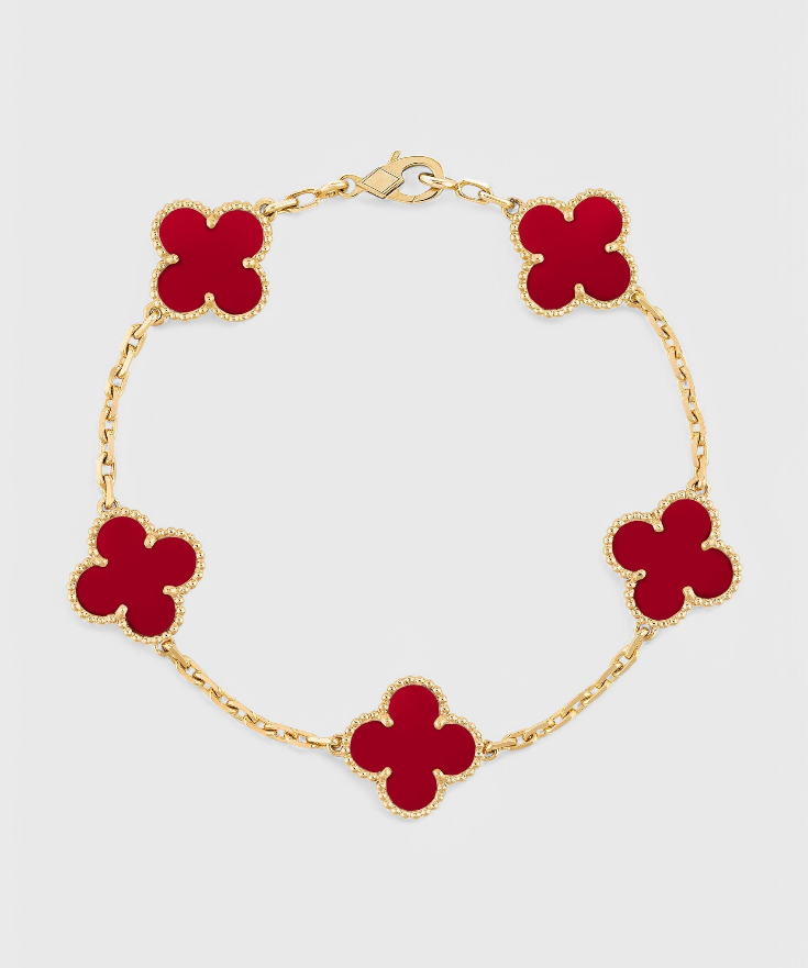 Clover Motif Bracelet with Elegance in Gold Plating