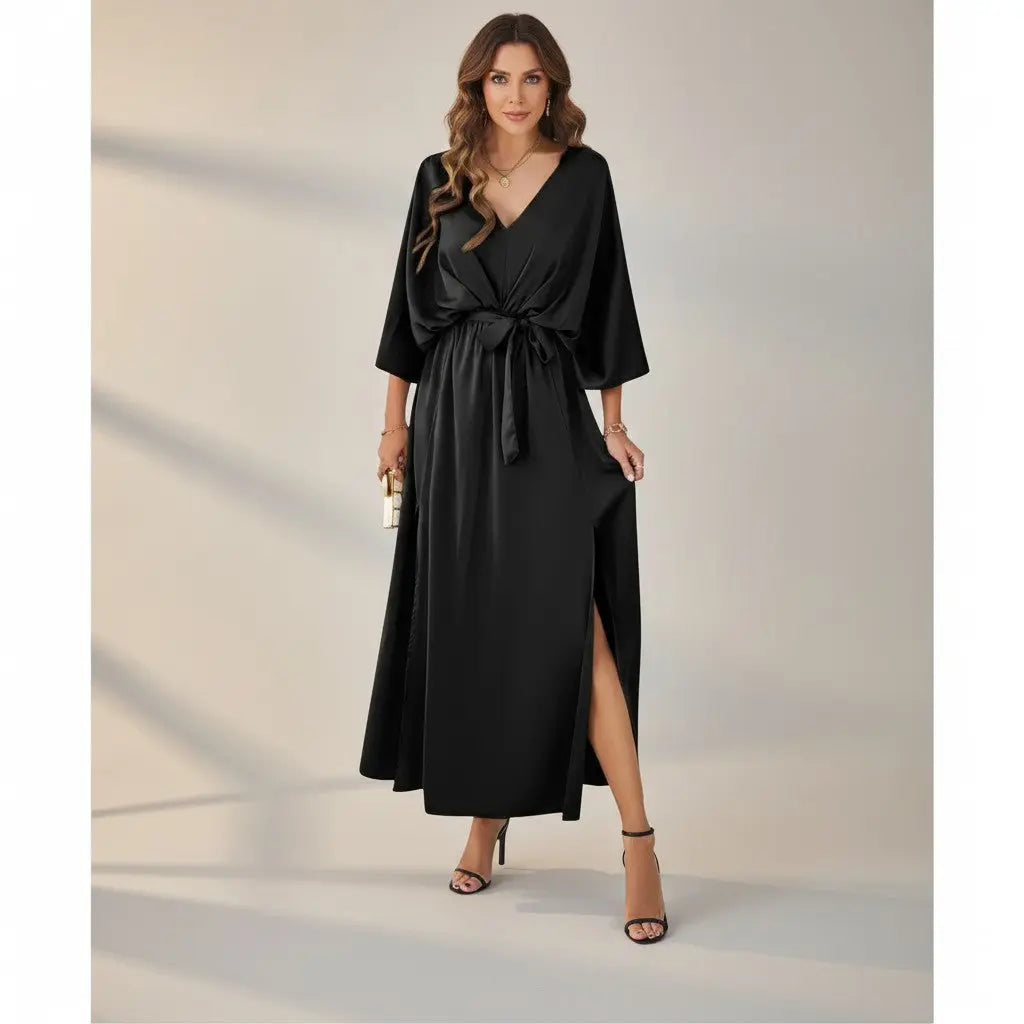 Penélope - Long Evening Dress with V-Neck