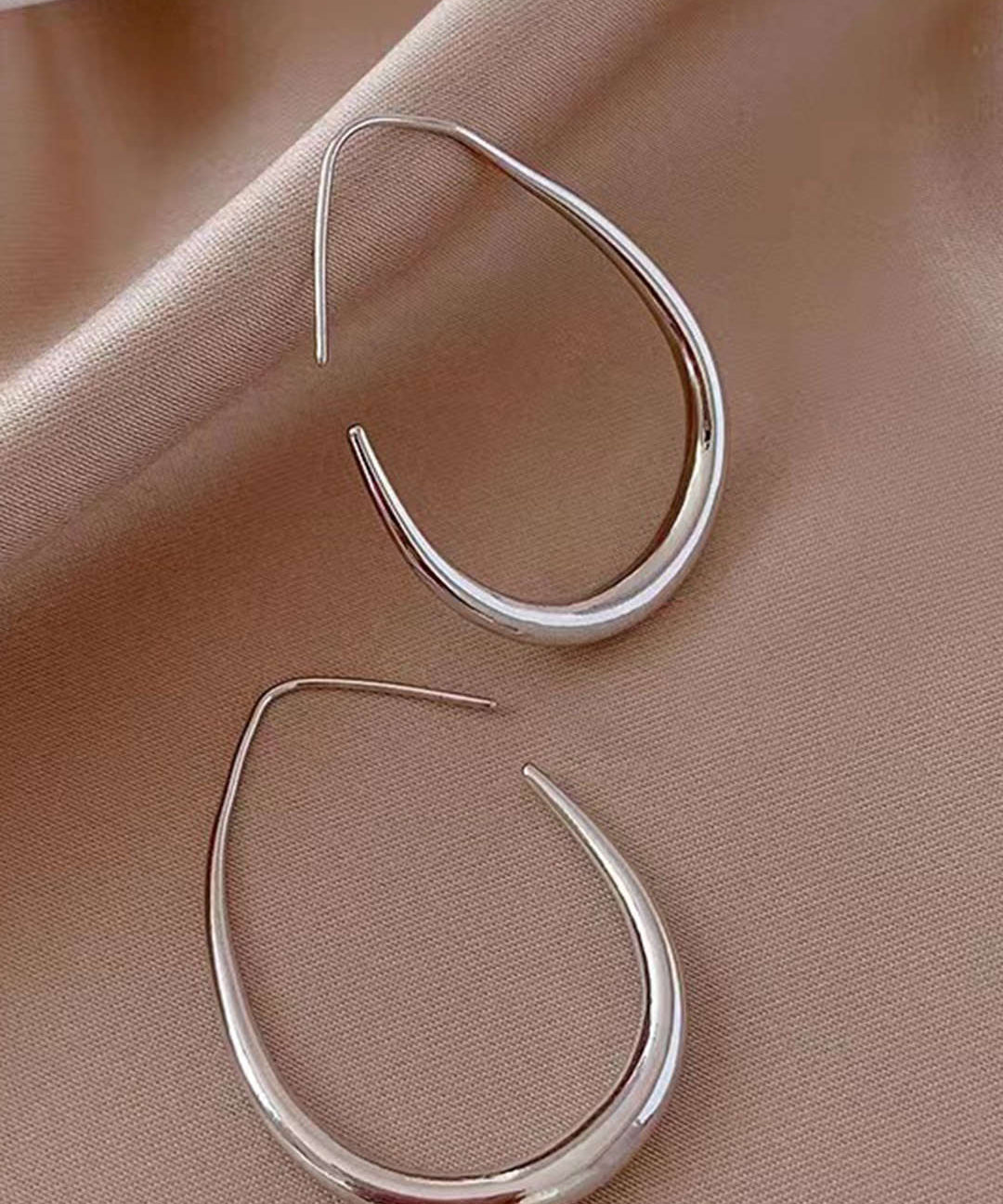 Oval Metal Earrings