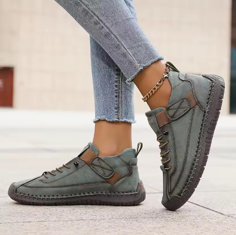 Mia™ – Comfortable and Pain-Free Orthopaedic Shoes